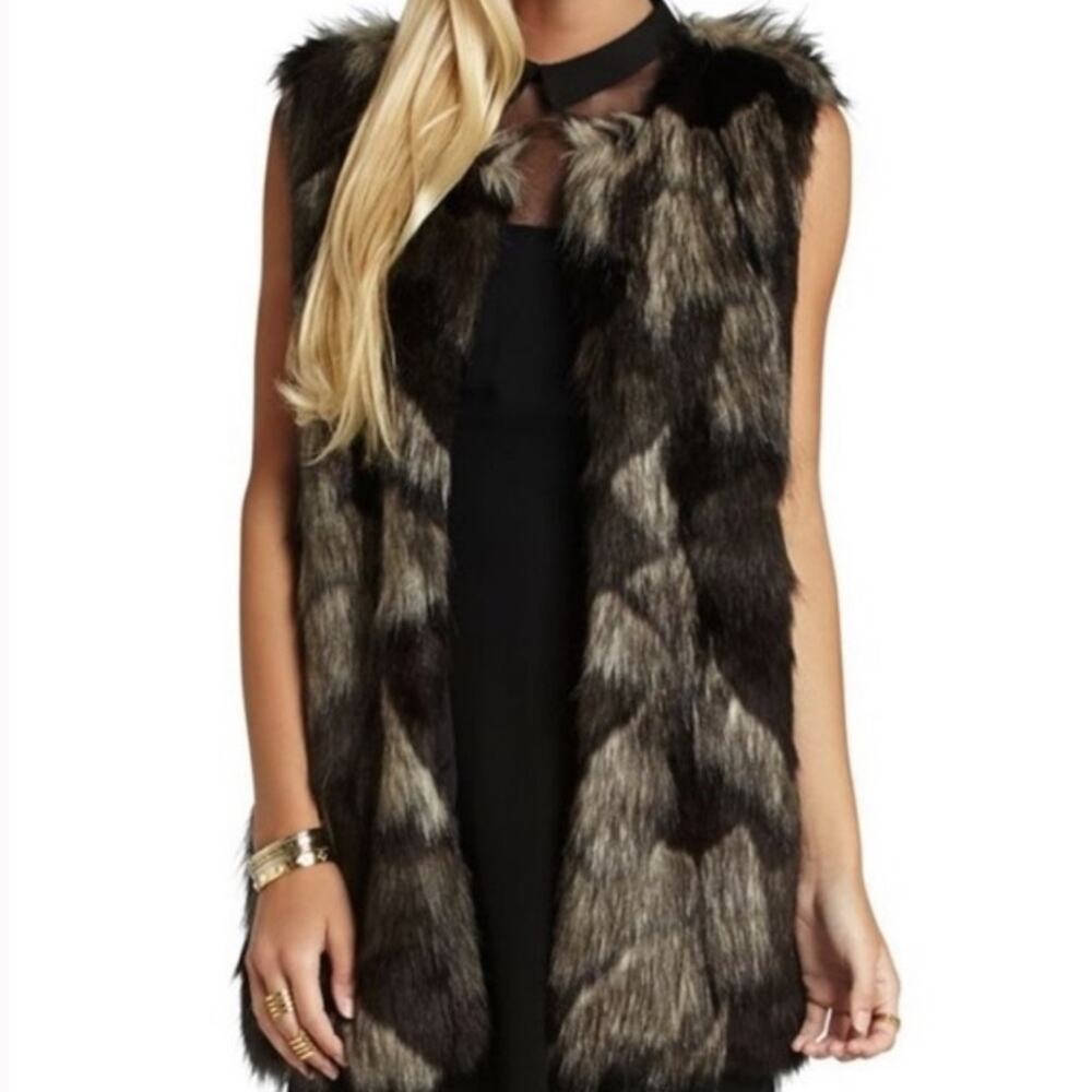 BCBGeneration Faux Fur Abstract Print Vest